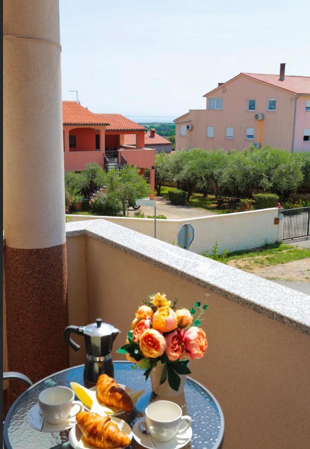 Ližnjan Apartman Nicol מראה חיצוני תמונה